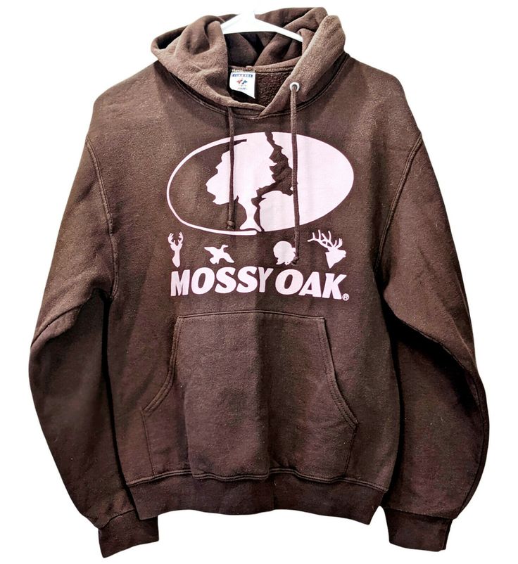 Mossy Oak Brown Hoodie Pullover Pink Logo Warm oversize fit Women's Size S Half chest 19 1/2 inches / 49 1/2 cm Back length 23 inches / 58 1/2 cm Sleeve length 29 1/2 inches / 75 cm