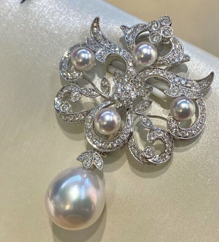 Georgian Victorian CZ and Sea Pearl Drop Brooch Pin Antique Jewelry 925 Silver Vintage Pearl Brooch, Victorian Accessories, Magnificent Jewels, Victorian Brooch, Elegant Jewellery, Pearl Accessories, Pearl Jewellery, Art Nouveau Jewelry, Gold Jewellery Design Necklaces