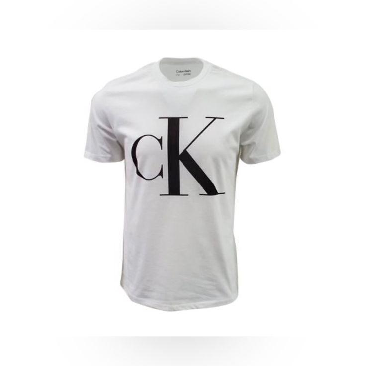 Calvin Klein Men's Big Ck Logo T-Shirt (Large, Brilliant White) Brand: Calvin Klein Color: Brilliant White Material Type: Cotton Size: Large Pit To Pit:23” Length:29” Fast Shipping Time Make A Bundle And Save Money Calvin Klein Crew Neck T-shirt For Spring, Casual Crew Neck T-shirt With Monogram Print, Summer Streetwear T-shirt With Monogram Print, Calvin Klein White Logo Print T-shirt, Calvin Klein Logo Cotton Tops, Calvin Klein Cotton Logo Tops, Calvin Klein Cotton Tops With Logo, Spring Casual T-shirt With Monogram Print, Classic Calvin Klein Short Sleeve T-shirt