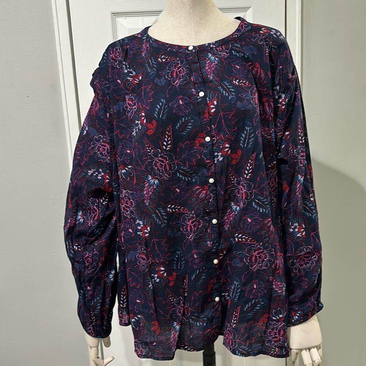 Nwt Old Navy Floral Print Button Down Long Sleeve Blouse Xxl Round Neck Button Down Floral Print Cuff Buttons Cotton, Rayon Made In India Smoke Free Home All Offers Are Welcome Casual Purple Blouse With Buttons, Purple Button-up Top With Buttons, Purple Button-up Blouse For Fall, Purple Long Sleeve Tops With Button Closure, Purple Buttoned Tops For Fall, Purple Button Tops For Fall, Purple Tops With Button Closure For Fall, Purple Long Sleeve Blouse With Buttons, Purple Top With Button Closure For Fall