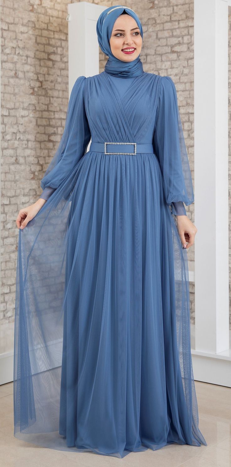 The dress is made of tulle fabric.  The inner side is lining. The belt can be removed from the dress. It is a dress suitable for long-term use. It is a wrinkle-resistant dress and does not show through. The dress has a breathable fabric and does not reveal the body lines. Plus Size Hijab Dress, Wedding Gown With Pleated Maxi Length, Modest Long Chiffon Dress, Pleated Maxi Wedding Dress, Pleated Wedding Evening Dress, Modest Floor-length Chiffon Dresses, Long Sleeve Chiffon Evening Dress For Bridesmaids, Chiffon Long Sleeve Bridesmaid Evening Dress, Long Sleeve Chiffon Bridesmaid Evening Dress