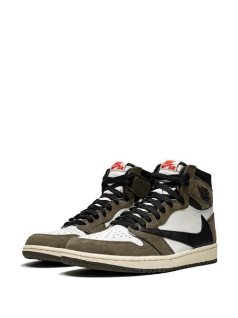 Shop Jordan Air Jordan 1 High OG TS SP Travis Scott with Express Delivery - FARFETCH Travis Scott Jordans, Zapatillas Nike Basketball, Travis Scott Shoes, Nike Travis Scott, Image Swag, All Nike Shoes, Nike Air Shoes, Nike Tennis, Hype Shoes