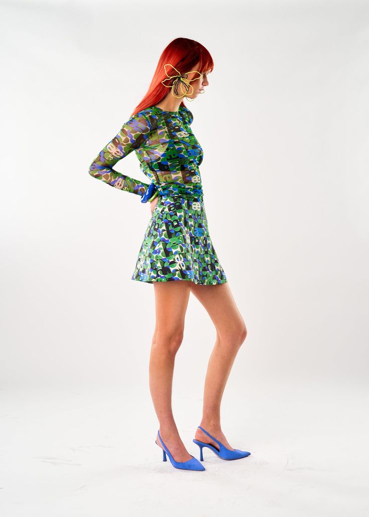 It wouldn't be a 60s homage without Twiggy! The only mini skirt you'll ever need, perfectly trapeze, high waist just the way we like them. Just The Way, Mini Skirt, The Way, High Waist, Mini Skirts, Blue Color, High Waisted, Skirt