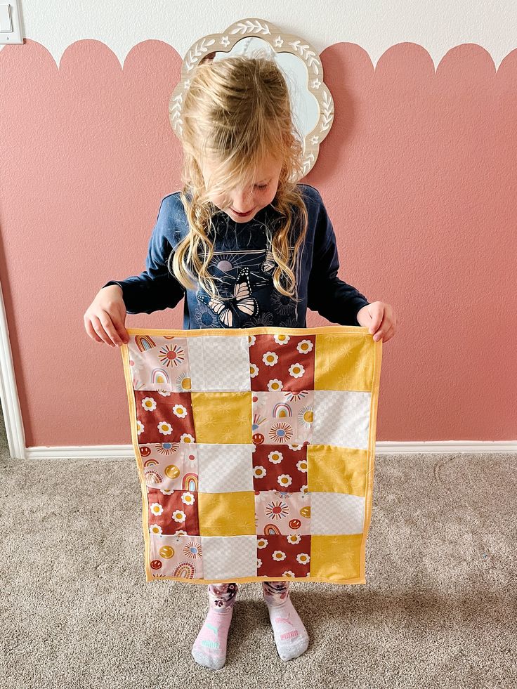 "UPDATED & BETTER THAN EVER! Our #1 selling product from last year now includes a video tutorial for kids to follow along! \"My First Quilt Kit\" is a sewing tutorial and kit for children to make a doll/stuffed animal sized quilt. Great for first time sewers, an easy beginner project.  Instructions teach how to use a sewing machine, but could also be done by hand sewing.  This kit comes with 20 fabric blocks in a 4-way color scheme, backing and batting fabric, digital instructions, video tutoria Kids Sewing Projects Beginner, Beginner Sewing Projects For Kids, Sewing Baby Toys, Easy Sewing Projects For Kids, Batting Fabric, Kids Sewing Kit, Fabric Blocks, Kids Teepee, First Sewing Projects