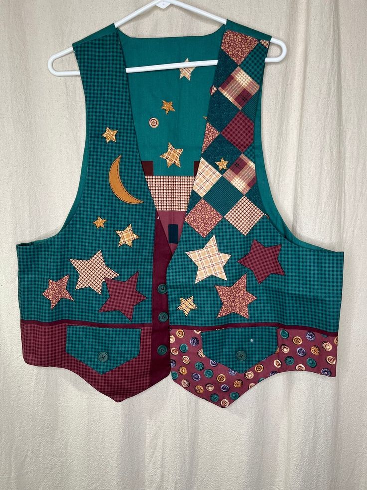 This vest is in great condition with no stains, tears, or holes. If you have any questions please feel free to ask. Flat Lay Measurements: Chest: 22 inches Shoulder: 15 inches Length: 24 inches Star Buttons, Vest Outfits, Womens Vest, Flat Lay, Beauty Book, Art Collection, Bathing Beauties, Plaid, Feel Free