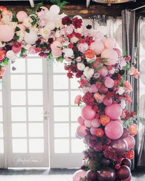 an instagram page with flowers and balloons on it