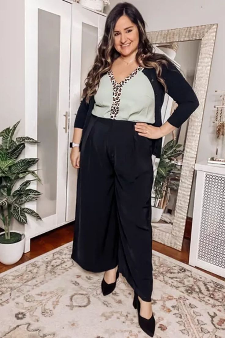 Break free from fashion norms with our guide to plus-size work outfits that scream style and confidence! Uncover the art of dressing for success without compromising on comfort. Click to elevate your office wardrobe game.   Follow for more curvy fashion magic! #CurvesInCharge #OfficeChic Womens Business Casual Outfits Plus Size, Principal Outfits Women Plus Size, Professional Plus Size Outfits Work Wear, Edgy Professional Outfits Plus Size, Work Outfits Apple Shape, Business Casual Outfits No Jeans, Business Casual Women Outfits Chic Plus Size, Plus Sized Office Outfits, Fall Office Outfits For Women Plus Size