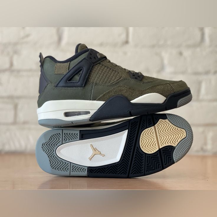 Nike Air Jordan 4 Retro Se Craft Medium Olive Shoes Fb9928-200 Size 3.5y/Women Size 5 And 4y/Women 5.5 Air Jordan 4 With White Rubber Sole, Air Jordan 4 Leather Sports Shoes With Rubber Sole, Air Jordan 4 Leather With Rubber Sole For Sports, Modern Air Jordan 4 For Streetwear, Casual Green Air Jordan 4, White Air Jordan 4 With Boost Midsole, Green Air Jordan 4 Casual For Streetwear, Green Casual Air Jordan 4 For Streetwear, Sporty Air Jordan 4 With Rubber Sole