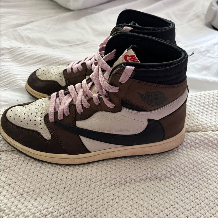 Jordan 1 Retro High Og Sp Travis Scott Mocha Men’s 9.5 A Lot Of Wearing But Still Good Condition Brown High-top Sneakers With Speckled Midsole For Streetwear, Brown High-top Custom Sneakers With Boost Midsole, Custom Brown Mid-top Sneakers, Brown Mid-top Custom Sneakers With Laces, Brown Mid-top Custom Sneakers, Brown Custom Sneakers With Round Toe And Laces, Brown Custom Lace-up Sneakers With Speckled Midsole, Travis Scott Mocha, Shoes Jordan 1