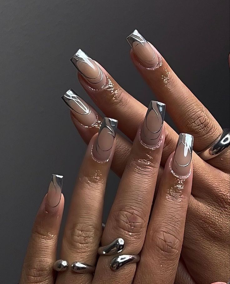 Chrome Nail Ideas Art Designs, Oct Nails, Almond Long Nails, Highlight Pixie, Weekend Concert, Silver Nail Designs, Spring Acrylic Nails, Wig Straight, Drip Nails