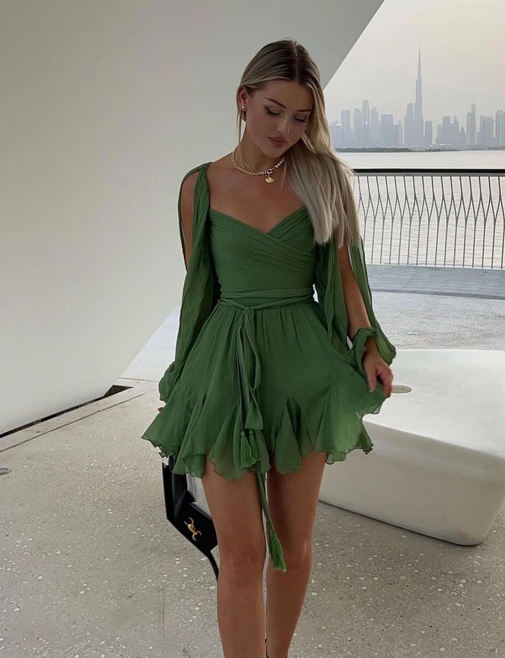 Our Gaia Mini Dress in pistachio as seen on @isakovapolina www.chiclefrique.com Green Outfit Birthday, Green Outfit Party, Green Dress Birthday, Green Birthday Dress, Night Dress Party, Green Dress Short, Green Short Dress, Short Green Dress, Western Caribbean