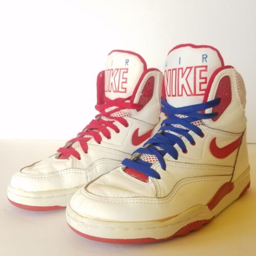 Nike 80s Vintage Shoes, 80d Shoes, Cheap Playful Red Sneakers, 80s Basketball Shoes, Adidas 2000 Vintage, Vintage Nike Custom Sneakers For Streetwear, Nike Retro Basketball Shoes With Rubber Sole, Retro Nike Basketball Shoes With Rubber Sole, Vintage Basketball Shoes With Rubber Sole For Streetwear