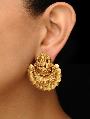 Classic Gold Tone Silver Earrings with Goddess Lakshmi Motif Lakshmi Earrings, Gold Inspo, Big Earrings Gold, Necklace Set Indian Bridal Jewelry, Chand Bali, Small Earrings Gold, Neck Pieces Jewelry, Gold Bridal Necklace, Womens Silver Jewelry