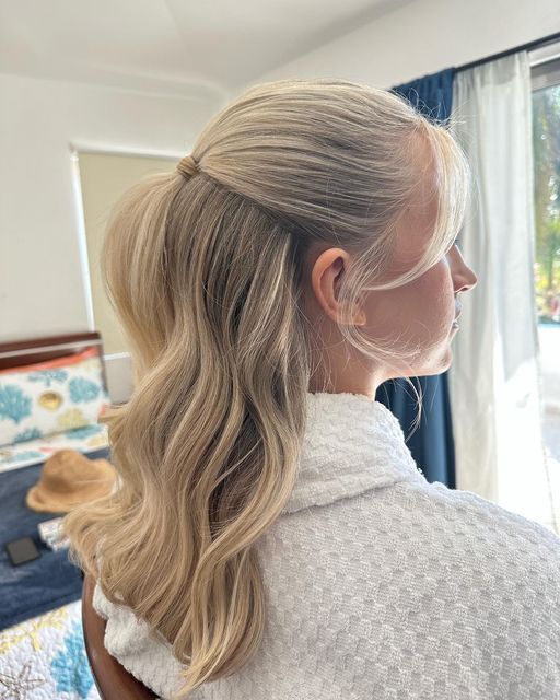 Half Hair Up Bride, Simple Half Up Half Down Bridal Hair, Half Up Pony Wedding Hair, Brides Ponytail Hairstyles, Half Pony Wedding Hair, Bridesmaid Hair Ideas Half Up, Bridal Hair Blonde Half Up, Modern Half Up Half Down Hair, Low Ponytail Bridal Hair