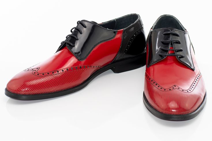 Classically styled brogue accented by red and black patent leather brings refined luxury to this handsome wingtip derby that pairs great with tuxedos or semi casual-outfits. Semi Casual Outfit, Derby Dress, Semi Casual, Tuxedos, Black Patent Leather, Red And Black, Derby, Patent Leather, Dress Shoes Men