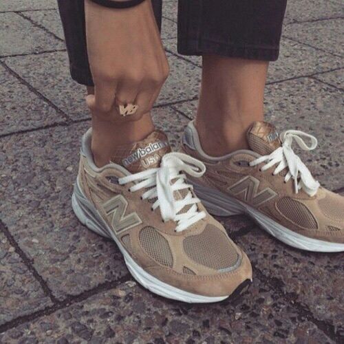 Nb Sneakers, Dad Shoes, Hype Shoes, Shoe Inspo, Aesthetic Shoes, Modieuze Outfits, New Balance Sneakers, Swag Shoes, Trendy Sneakers