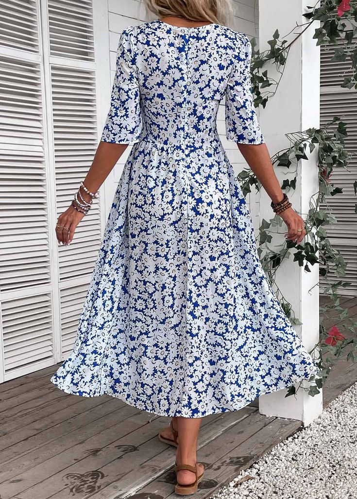 Dress For 50 Degree Weather, Dresses For Women Over 60, Printed Georgette Dress, Elegant Spring Dresses, Cheese Bars, Simple Gowns, Chic Maxi Dresses, Round Neck Dress, Slim Fit Dress