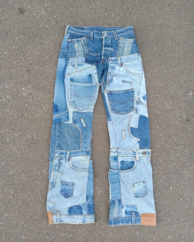 Reworked Jeans, Denim Diy Clothes, Reworked Denim, Jeans Street Style, Trening Fitness, Denim Inspiration, Diy Clothes Design, Custom Jeans, Denim Ideas