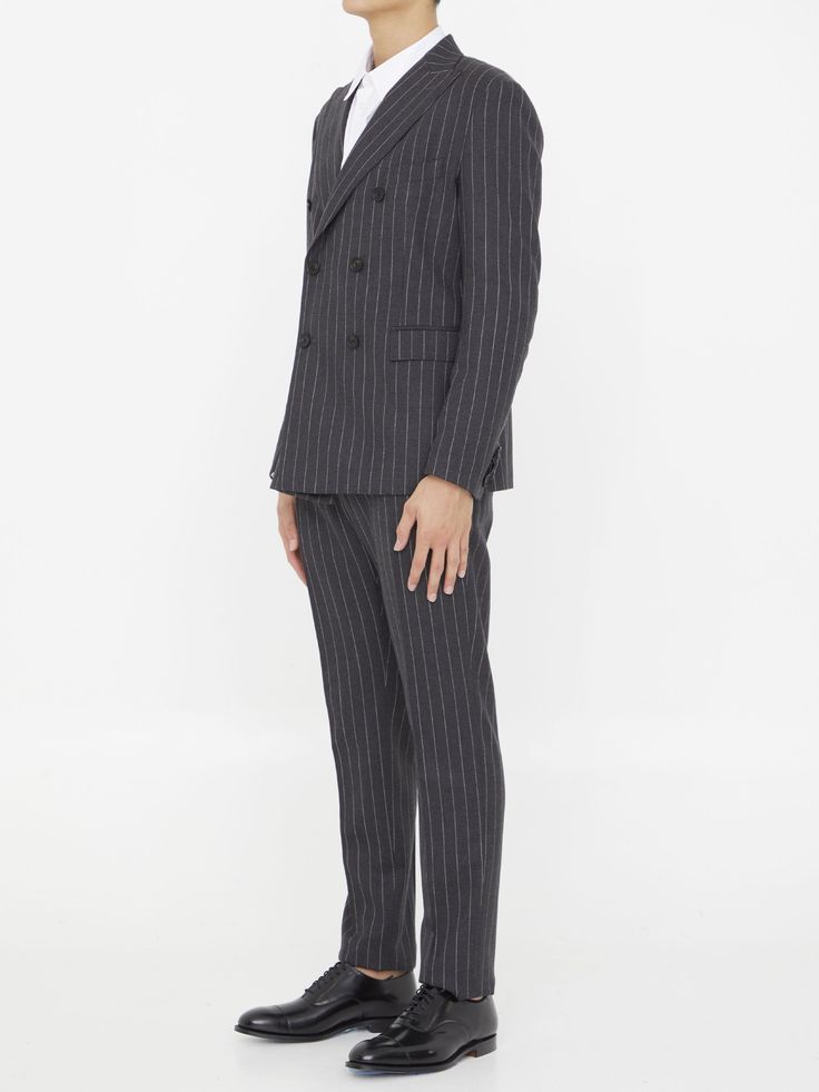 Two-piece suit in grey pinstripe virgin wool. Jacket with classic lapels, double-breasted closure, two front flap pockets, a welt pocket on chest and buttoned cuffs. Trousers with zip, button and hook-and-eye closure, two side welt pockets, two rear welt pockets and belt loops. Regular fit. The model is 184cm tall and wears size IT 50.Size nationality: IT Product number: 32845996 Product code: 01AI3ROY7460R901 Composition: 98% virgin wool, 2% elastane Loafer Sneakers, Women Men Shoes, Dress With Cardigan, Premium Brands, Clothes Collection, Cardigan Jacket, Wool Jacket, Welt Pockets, Welt Pocket