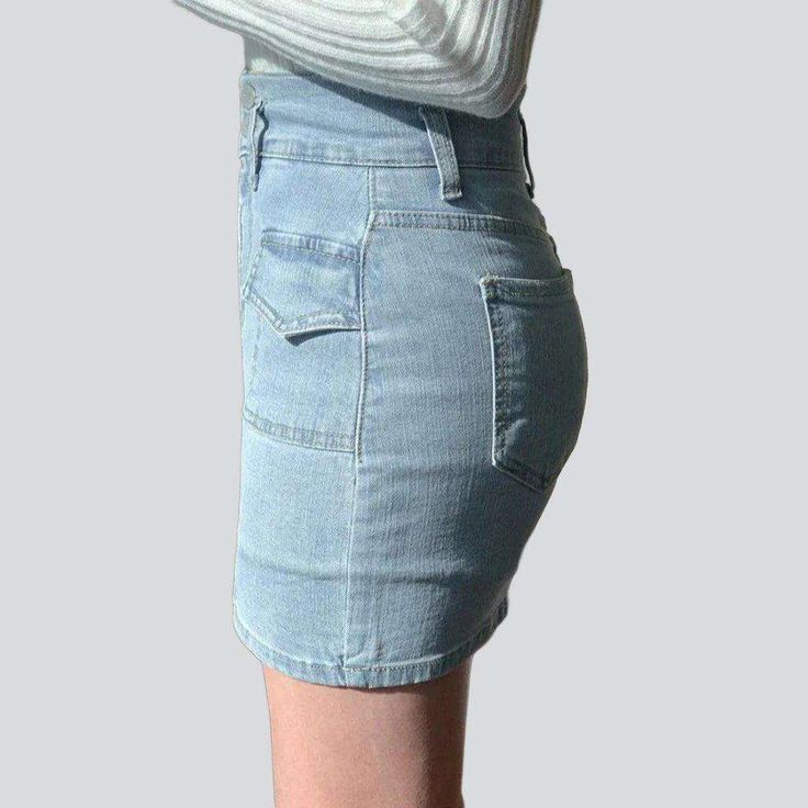 Give your summer wardrobe a '90s-inspired makeover with our Flap Pocket Above-the-knee Denim Skirt from the 2023 Spring-Summer Collection! This vintage-style. medium-waist bodycon is designed to make you look and feel like a rough goddess.Why They're Your Next Summer Staple Grunge Elegance: Embodying the perfect blend of contemporary modern and nostalgic grunge. these denim shorts are all about effortless cool. Stonewashed Frayed Pattern: Our expertly crafted wear and tear gives these shorts a r Secure In Yourself, Micro Denim Skirt, Denim Skirts Online, Mini Denim Skirt, Jeans Skirt, Stylish Clothes, Dressy Outfits, Popular Style, Denim Fabric