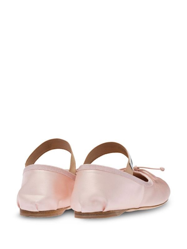 Miu Miu Logo Strap Ballet Flats - Farfetch Ballet Flats Pink, Miu Miu Logo, Short Sassy Haircuts, Sassy Haircuts, Micro Miniskirt, Bow Detail Dress, Miuccia Prada, Chic Nails, Leather Ballet Flats