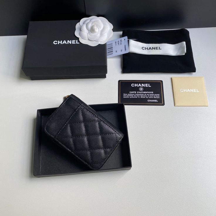 Size: Standard Size It comes with Dust box, Care manual, Tag, and Paper bag. Wallets, Paper Bag, Clutch Bag, Things To Come, Wallet, Shoulder Bag