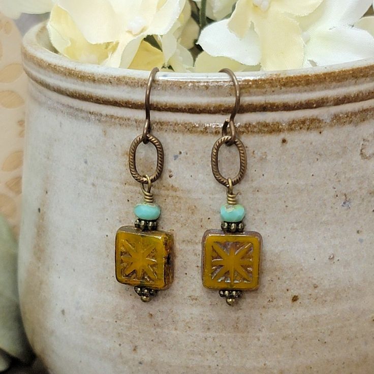 Earrings 2024, Czech Beads Jewelry, 2024 Jewelry, Earrings Diy Handmade, Czech Glass Jewelry, Beaded Jewelry Earrings, Diy Jewelry Earrings, Glass Bead Earrings, Yellow Turquoise