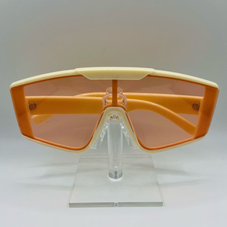 Oversized Retro Sunglasses. Brand New. Modern Orange Shield Sunglasses With Anti-reflective Coating, Chic Orange Sunglasses With Uv Protection, Modern Orange Anti-reflective Shield Sunglasses, Retro Shield Sunglasses With Uva Protection For Vacation, Modern Orange Sunglasses For Outdoors, Chic Orange Sunglasses With Mirrored Lenses, Modern Orange Sunglasses For Outdoor, Casual Orange Sunglasses For Outdoor, Modern Orange Tinted Shield Sunglasses