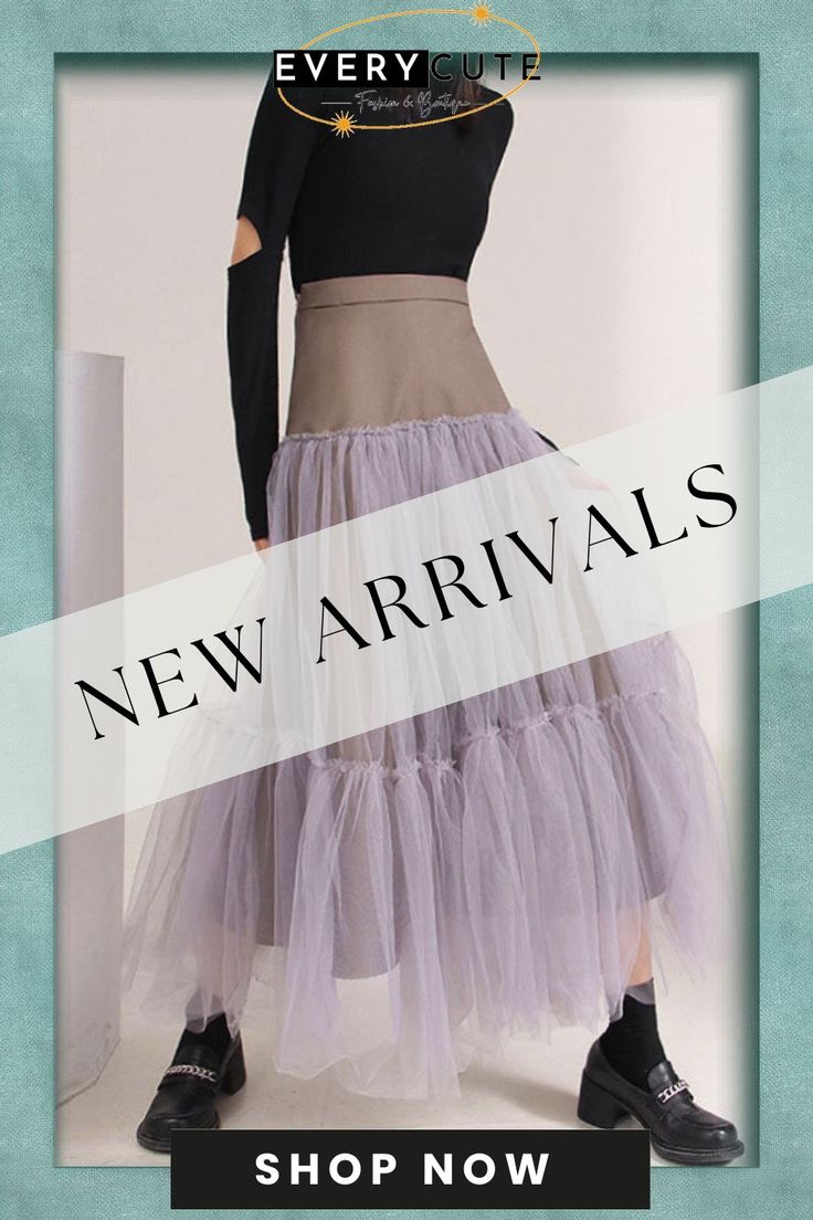 Italian Asymmetrical Patchwork Tulle Skirts Spring Elegant Asymmetrical Tulle Skirt, Spring Tulle Asymmetrical Skirt, Spring Asymmetrical Patchwork Top, Avant-garde Asymmetrical Skirt For Spring, Avant-garde Asymmetrical Summer Skirt, Elastic Waist, Womens Bottoms, Tulle Skirt