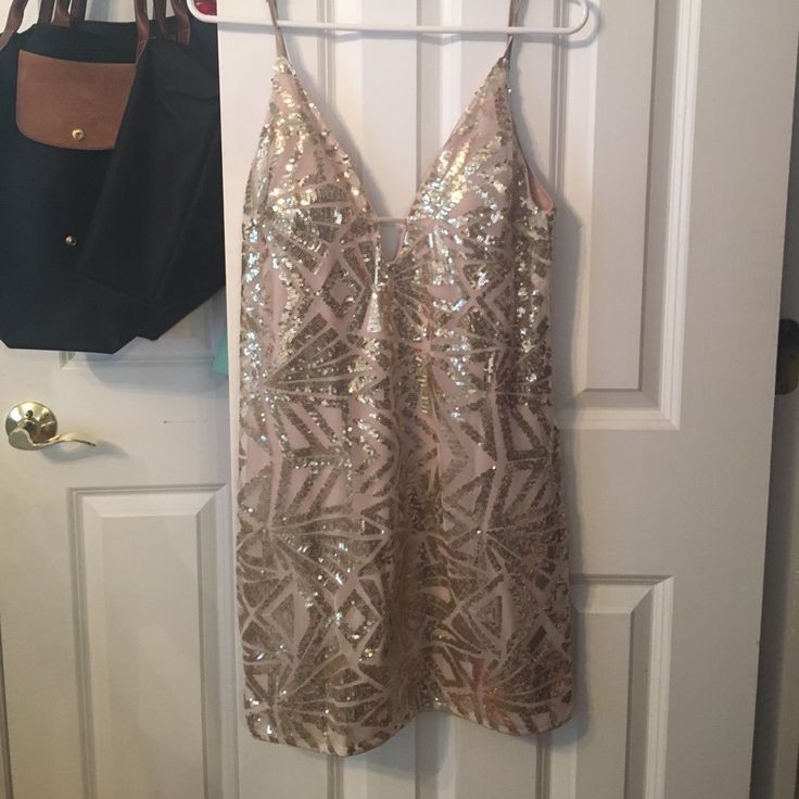 Beautiful Sequin Party Dress! Never Worn! Has Built In Cups Champagne Sleeveless Mini Dress For The Holidays, Sleeveless Champagne Mini Dress For Holidays, Champagne Mini Sequin Dress For Summer, Champagne Sleeveless Sequin Dress For Spring, Champagne Mini Dress For Spring Prom, Spring Champagne Mini Dress For Prom, Champagne Sequin Prom Dress For Summer, Elegant Summer Sequin Dress For Holiday Party, Chic Summer Mini Dress For Holiday Party