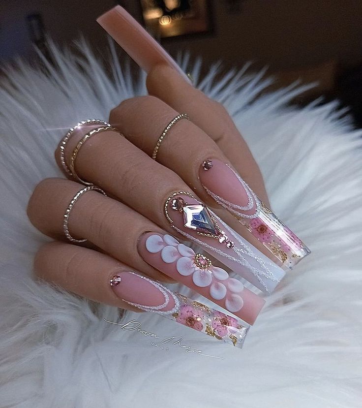 3d Long Nail Designs, Pink And White Bling Nails, Pink Long Nails With Diamonds, C Curve Nails Acrylics, Pink Bling Nails Rhinestones, White Bling Acrylic Nails, Pink Bling Acrylic Nails, Buchonas Nails, Pink Glam Nails