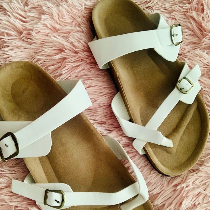 White Leather Strap Sandals. Size 8, Brand New! Trendy White Toe Post Sandals, Everyday Summer Synthetic Sandals, White Textured Footbed Flip Flops For Vacation, White Toe Post Sandals With Textured Footbed, Trendy White Synthetic Footbed Sandals, Casual White Toe Post Sandals, White Textured Toe Post Sandals, White Flat Sandals For Everyday Wear, White Flat Sandals For Everyday