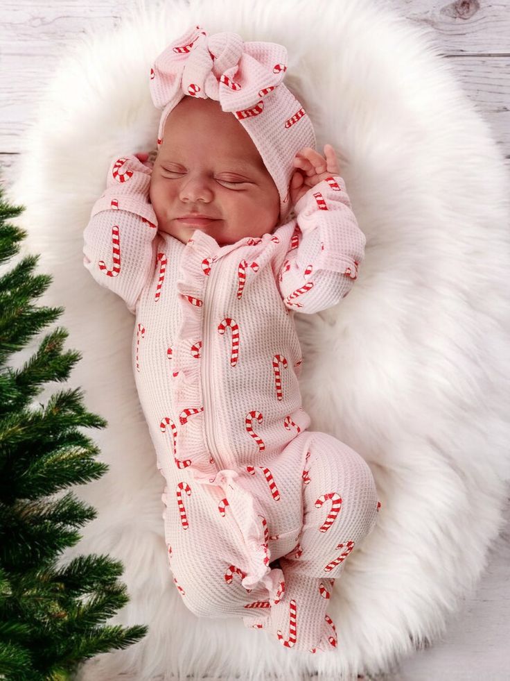 Baby Holiday Outfits, Going Home Outfit For Baby, Newborn Christmas Onesie, Baby Girl First Christmas, Newborn Christmas Outfit, Pink Candy Cane, Winter Newborn, Babys First Christmas, Baby First Christmas