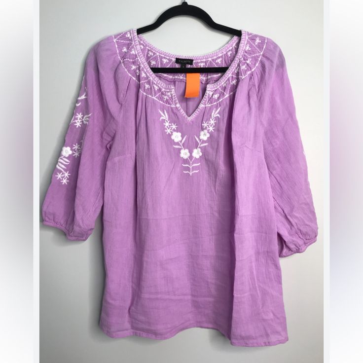 Nwot Talbots Boho Purple Embroidered Beach Floral Smocked Blouse - Size M The Pit To Pit Is 22 Inches. The Length Is 26 Inches. 100% Cotton Spring Beach Peasant Style Embroidered Top, Purple Casual Embroidered Top For Spring, Spring Beach Smock Blouse, Summer Vacation Smocked Peasant Top, Casual Purple Embroidered Top For Spring, Spring Smock Blouse For Beach, Vacation Cotton Smock Blouse, Vacation Smock Blouse In Cotton, Casual Purple Floral Embroidered Top