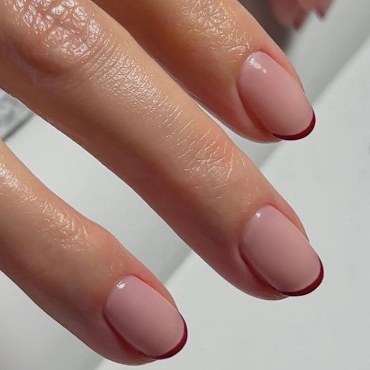 26 Short French Manicures That Will Convince You to Give Up Long Nails Simple French Short Nails, Mini French Nails Color, Short Natural Nail Manicure, French Split Tips Nails, How To Make French Manicure, Double French Tip Nails Short, French Woman Nails, French Manicure Shapes, Brown Micro French Nails