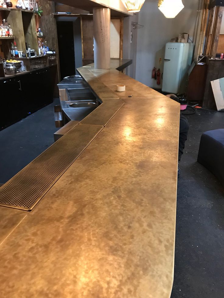 an empty bar with no people at it