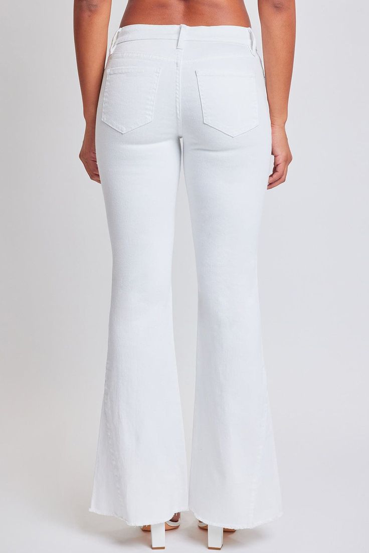 Step out in style with our Juniors Low Rise Frayed Flares. Fitted at the waist and hips with a bellbottom leg opening. Perfect for casual and dressy occasions alike. Rock these pants with confidence and show off your unique fashion sense. You'll be the talk of the town (in a good way, of course)!Product Details:- Low Rise- 1-Button Closure with Zipper- Bellbottom Flare Leg opening- Frayed Hems with diagonal seam detailSize & Fit (based on size 5):- Inseam: 33"- Rise: 8.5"- Leg Opening: 23"- Mode Ymi Jeans, Talk Of The Town, The Talk, Women Lifestyle, Linen Shorts, Fashion Sense, Unique Fashion, Flare Jeans, Low Rise