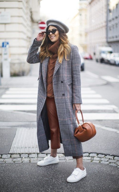 Outfit | My Secret To Wearing A Checked Coat And Own It Revealed Office Outfits Women Business Casual, Office Outfits Women Business, Casual Church Outfits Winter, Checked Coat Outfit, Women Business Casual Outfits, Pants Outfits For Women, Work Outfits Women Winter, Pant Outfits For Women, Women Business Casual