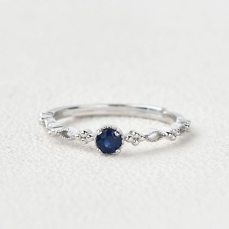 Lab Sapphire Round Cut White Gold Ring - Felicegals 丨Wedding ring 丨Fashion ring 丨Diamond ring 丨Gemstone ring--Felicegals White Gold Promise Rings, Silver And Sapphire Ring, Sapphire Promise Ring, Wedding Band With Sapphire, Sapphire Engagement Ring Silver, Promise Rings Silver, Sapphire Ring Simple, Wedding Rings Sapphire, Minimalist Wedding Band