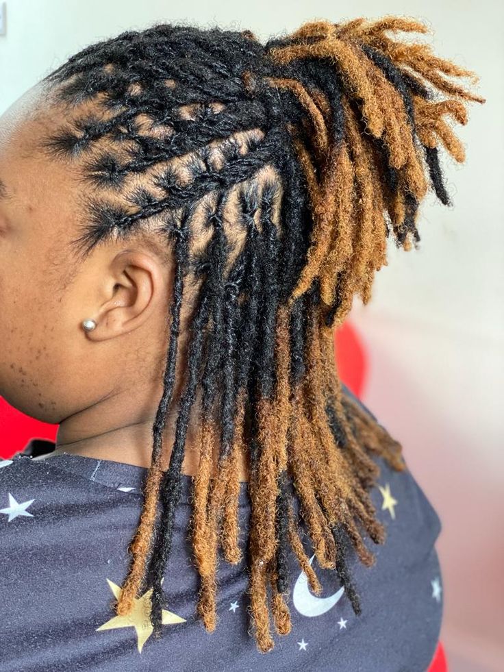 Dreadlocks For Women Black, Sisterlocks Ponytail Styles, Temporary Locks Hairstyles, Style Dreadlocks For Women Black, Natural Dreadlocks Black Women, Locs With Knots, Dread Locks Hairstyles For Women, Artificial Locks Hairstyles, Short Natural Locs