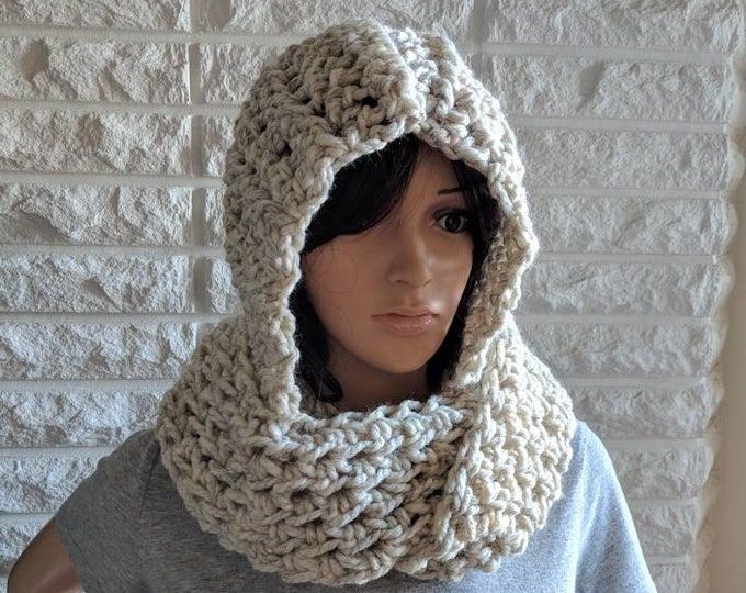 Gray Hooded Scarf Womens Snood Knitted Hooded Scarf - Etsy Greece Knitted Hooded Scarf, Hollywood Fl, Hooded Scarf, Greece, Hollywood, Ships, Grey, Trending Outfits, Unique Jewelry