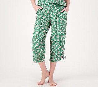 Match these cropped pants with leather sandals for a look that's so casually chic, your vacation attire will be jealous. From Cuddl Duds. Summer Casual Loungewear Bottoms, Comfortable Spring Bottoms For Day Out, Summer Vacation Capris With Pockets, Spring Wide Leg Beach Capris, Summer Vacation Capris With Elastic Waistband, Casual Summer Capris With Loosely Fitted Hips, Summer Wide Leg Relaxed Fit Capris, Spring Beach Capris With Wide Leg, Spring Beach Wide Leg Capris