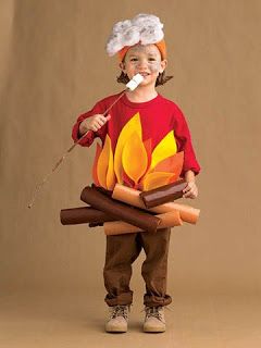 FANCYDRESSWALI.COM: LINES ON FIRE FOR FANCY DRESS COMPETITION Costumes Faciles, Sew Halloween Costume, Meme Costume, Halloween Costumes To Make, Baby Kostüm, Diy Halloween Costumes For Kids, Homemade Halloween Costumes, Kids Costumes Boys, Games Diy