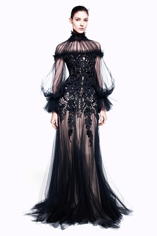 Alexander McQueen pre-fall 2012 Magical Dress, Blue Evening Dresses, Zuhair Murad, Baroque Fashion, Long Black Dress, Fashion Weeks, Gorgeous Gowns, Clothing Ideas, Long Black