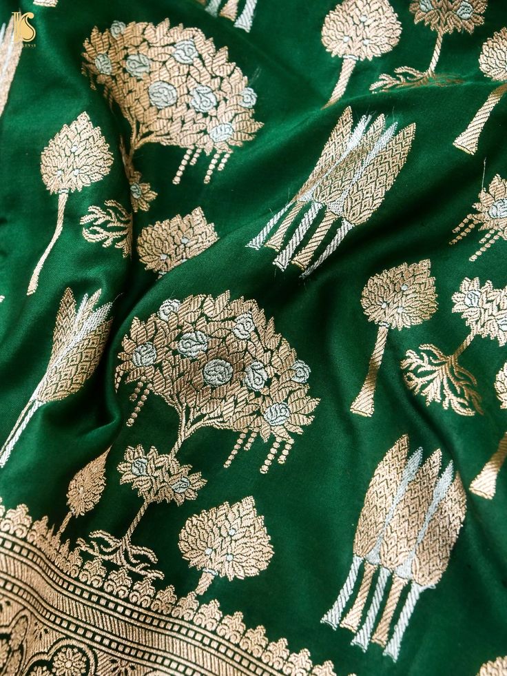 Banarasi sarees are a unique and exquisite expression of India's rich cultural heritage. Handcrafted from the finest silk in Varanasi, they feature intricate designs, rich colors, and luxurious texture. A must-have for any fashion enthusiast, Banarasi sarees are perfect for weddings, festivals, and formal events. Click here to view the underskirt Click here for blouse Stitching Pashmina Shawl With Traditional Patterns For Ceremonies, Elegant Katan Silk Fabric With Zari Embroidery, Traditional Raw Silk Blouse Piece With Meenakari, Elegant Pashmina Shawl With Zari Weaving For Festivals, Anarkali Style Silk Embroidered Fabric With Zari Weaving, Anarkali Style Silk Fabric With Zari Embroidery, Traditional Drape Pashmina Shawl With Zari Weaving, Pre-draped Jamawar Saree With Zari Weaving For Traditional Ceremonies, Elegant Tussar Silk Blouse Piece With Meenakari