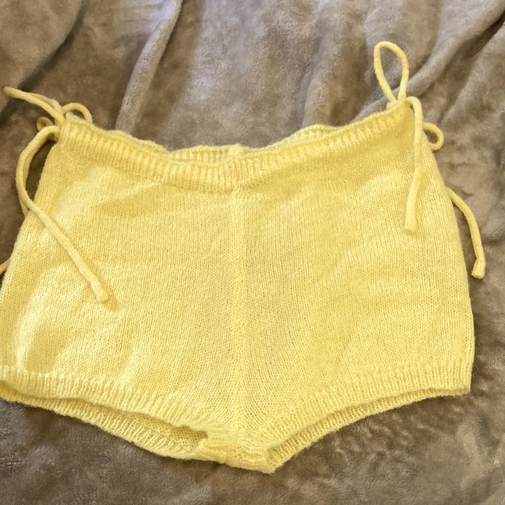 Brand: Musera Size: Xs Yellow Knit Shorts Short Knit Stretch Bottoms, Stretch Knitted Casual Bottoms, Summer Vacation Knit Bottoms, Knit Bottoms For Summer Vacation, Cozy Spring Bottoms With Drawstring, Spring Knit Bottoms, Spring Knit Bottoms Of Short Length, Summer Knit Beach Bottoms, Comfortable Summer Vacation Bottoms