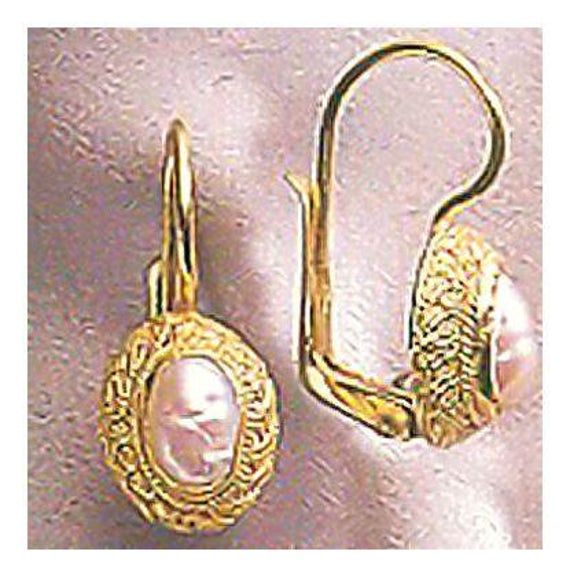 A single baroque pearl mounted in a braided 14k gold setting is all that's necessary for an elegant pair of earrings that goes well with any outfit. 14k solid gold with European backs for pierced ears. 14k Gold Oval Pearl Earrings, Yellow Gold Oval Pearl Earrings, Formal Yellow Gold Pierced Pearl Earrings, Formal Oval Yellow Gold Pearl Earrings, Classic Pearl Earrings With French Hook For Formal Occasions, Oval Yellow Gold Pearl Earrings Fine Jewelry, Formal Oval Earrings With Pearl Drop, Heirloom Style Pierced Jewelry For Formal Occasions, Heirloom Pierced Jewelry For Formal Occasions