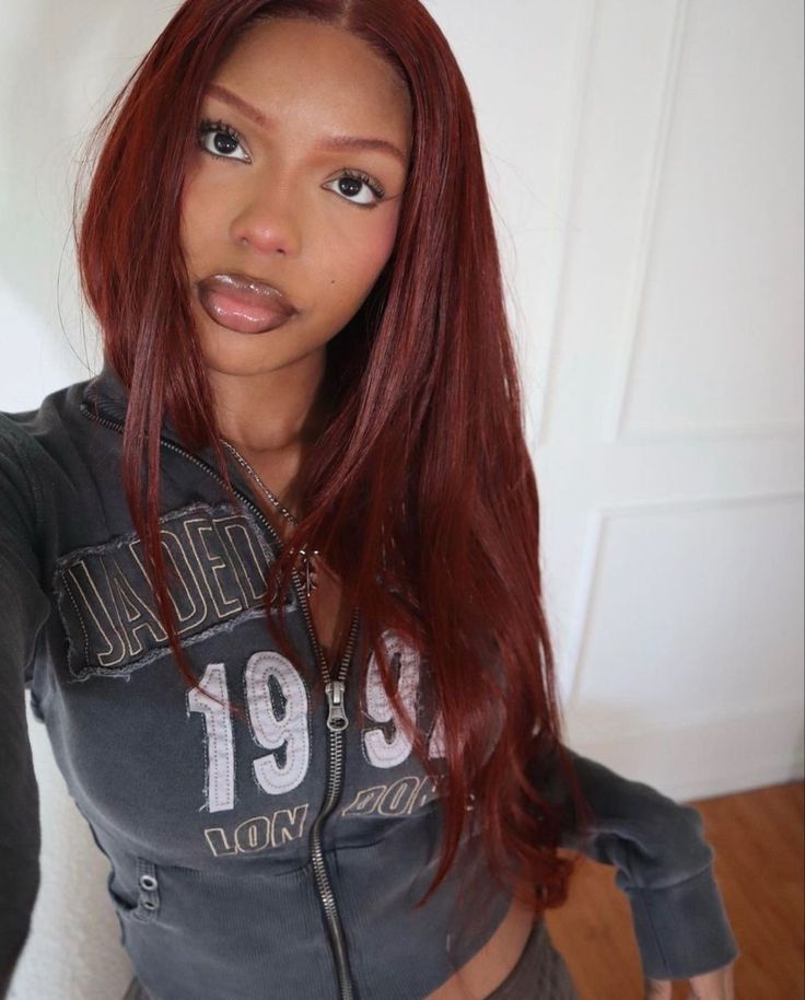 Red Hair Box Dye, 90s Red Hair, Auburn Hair Black Women, Ginger Hair On Brown Skin, Dark Ginger Hair Black Women, Daughter Of The Most High, Graduation Hair, Cherry Red Hair, Hair Colorful