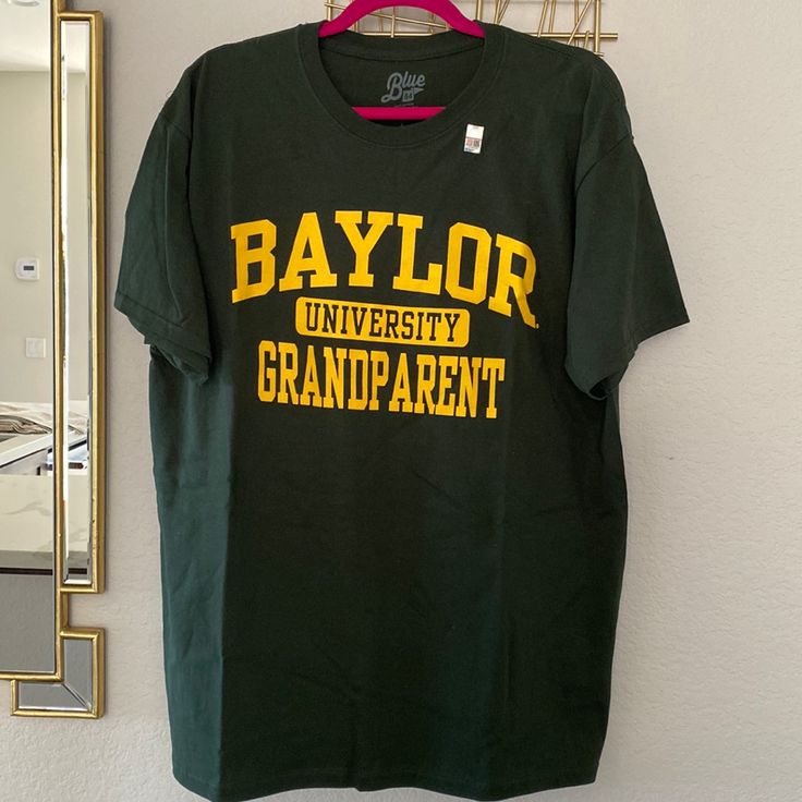 Grandparent Large Unisex T-Shirt New!! Green College Fan Apparel T-shirt, Green College T-shirt With Text Print, Yellow Letter Print T-shirt For Fan Merchandise, College Green T-shirt With Text Print, Green Crew Neck T-shirt For College, Green Text Print T-shirt For Casual Wear, Green Relaxed Fit T-shirt For College, Yellow College T-shirt With Letter Print, Yellow Crew Neck T-shirt For School Spirit