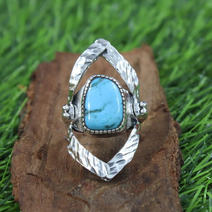 Kingman Arizona Turquoise Gemstone Ring, 925 Sterling Silver Handmade Jewelry, Hammered Vintage Women Turquoise Ring Anniversary Gift Size7 Jewelry Type - Ring Stone - Arizona Turquoise Stone Size - 10 x 14 mm (Approx) Product Weight - 16.74 grams (Approx) Shape - Cushion Metal - 925 Sterling Silver Product Code - R-22063/01 Anniversary Ring, Boho ring, Dainty Ring, Birthday Ring, Engagement Ring, Mother's Day Ring, Father's Day Ring, ➤VIEW MORE PRODUCTS------------------------------ ✤RING https Adjustable Turquoise Ring With Stone Setting, Bohemian Turquoise Opal Ring In Sterling Silver, Bohemian Turquoise Rings With Stone Setting, Turquoise Open Crystal Ring With Gemstone, Turquoise Open Crystal Ring, Handmade Turquoise Open Ring, Sterling Silver Turquoise Ring With Stone Setting, Turquoise Open Ring Stamped 925, Kingman Arizona